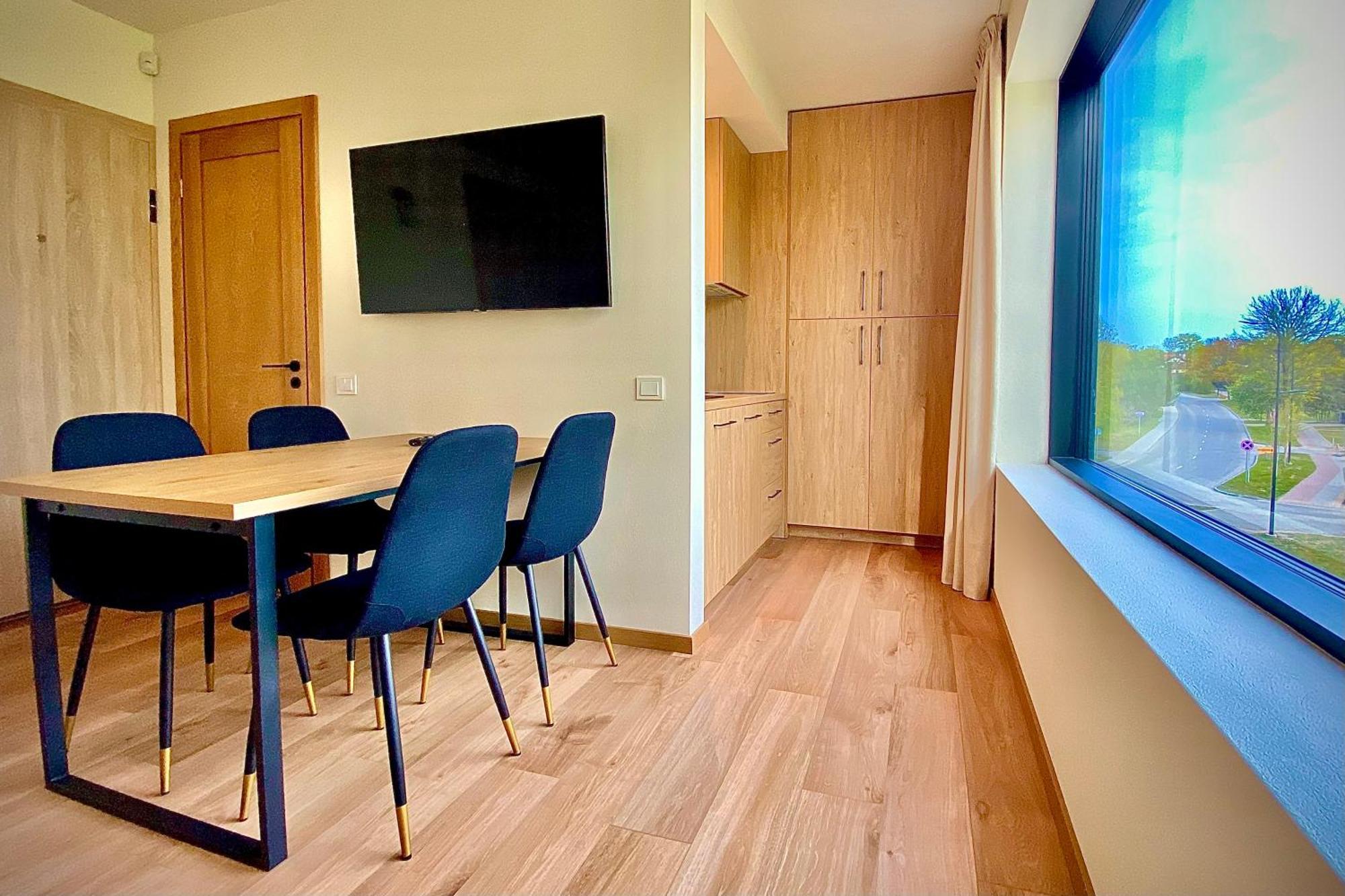 Sirena Aparthotel Паланга Екстериор снимка